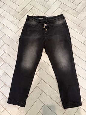 Pilcro and the Letterpress Black Cropped Jeans